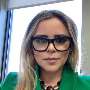 Meet your Posher, Erica